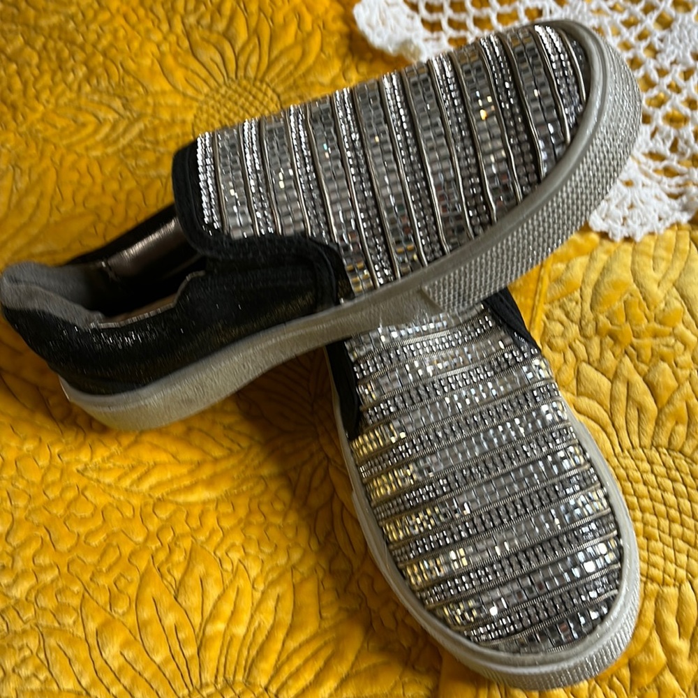 Stuart Weitzman crystal loafer Vance slide